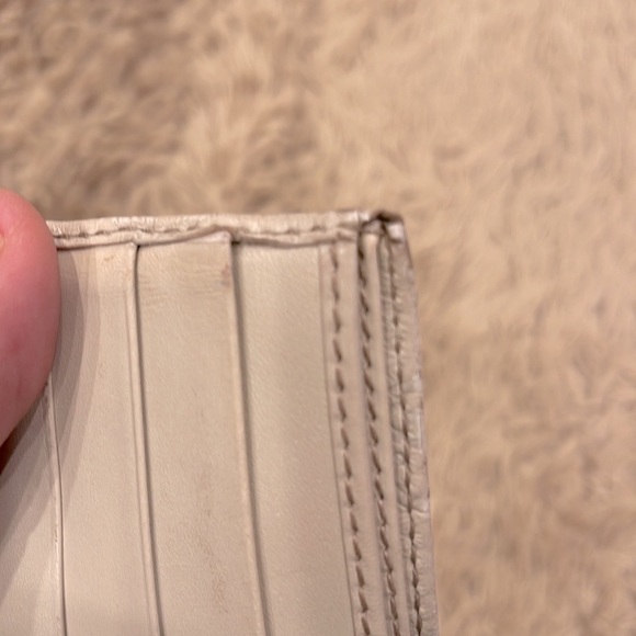 Gucci bifold wallet - Picture 13 of 16